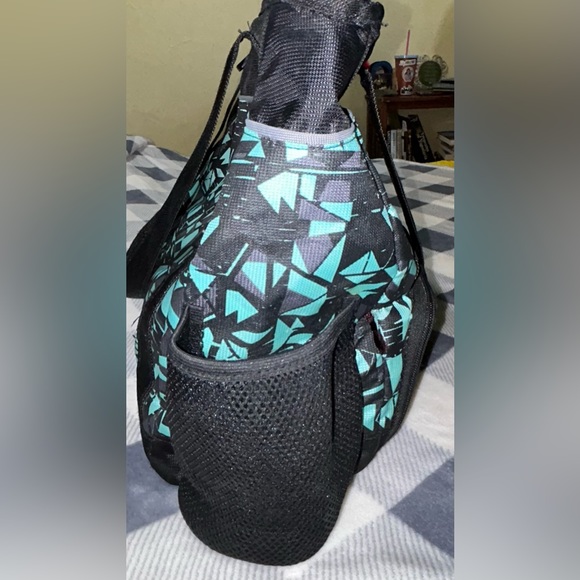 JAXX by FitFresh Insulated Cooler Bag/Diaper Bag - Picture 2 of 5